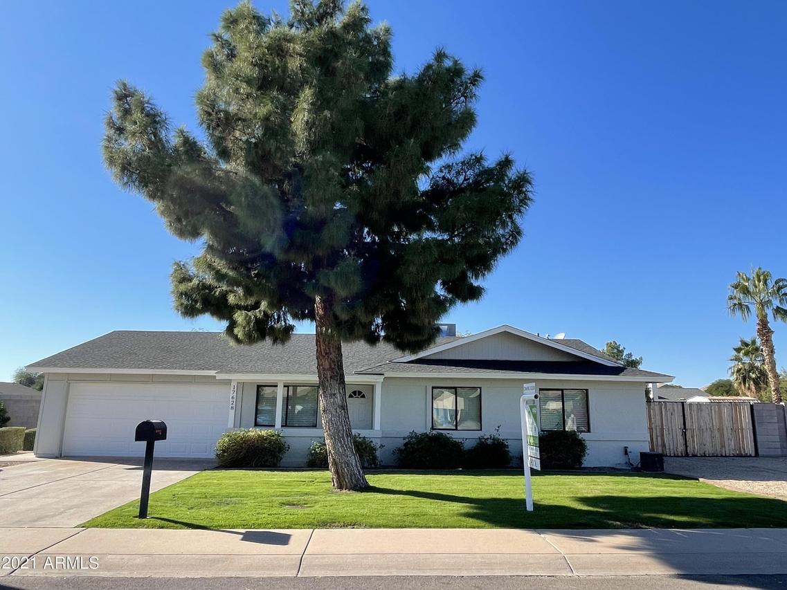 17628 N 42nd St., Phoenix, AZ 85032