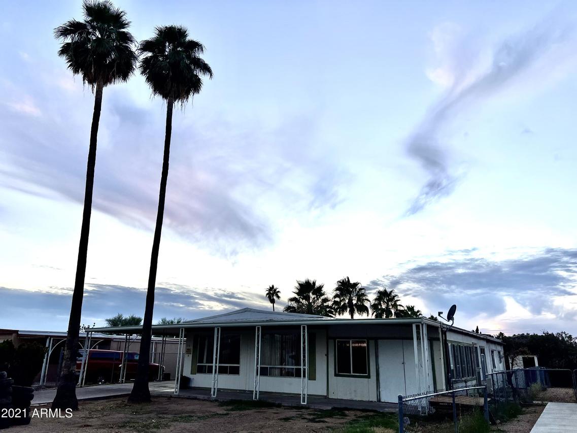 132 N 88th Way, Mesa, AZ 85207