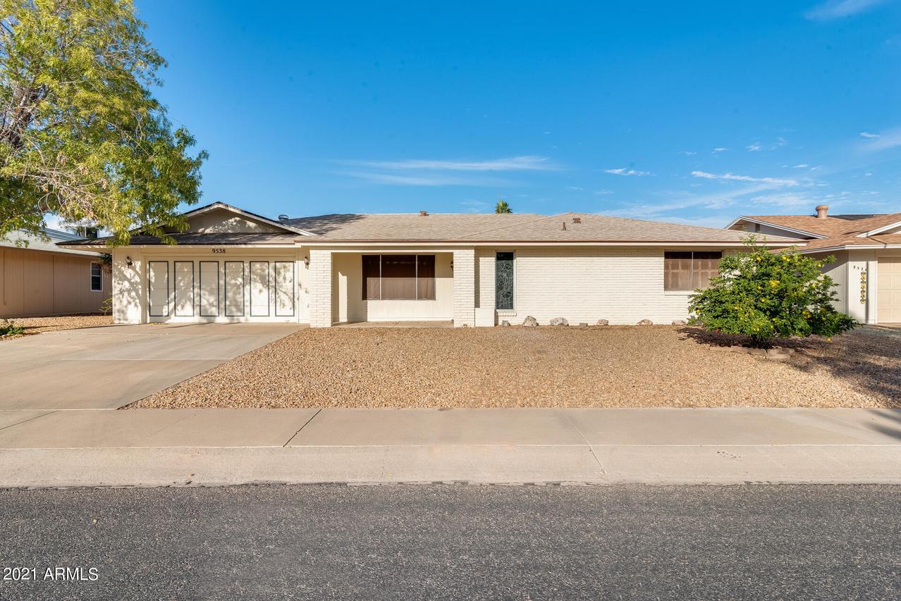 9538 W Spanish Moss Ln., Sun City, AZ 85373