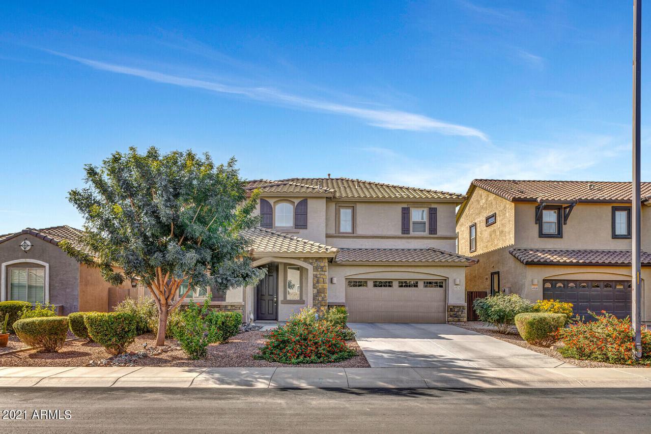 4924 S Wade Dr., Gilbert, AZ 85298