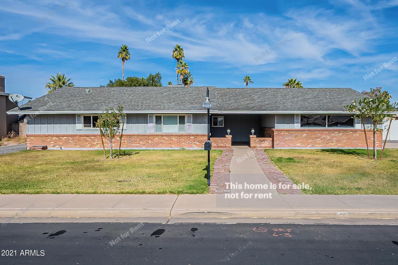 2158 E Encanto St., Mesa, AZ 85213