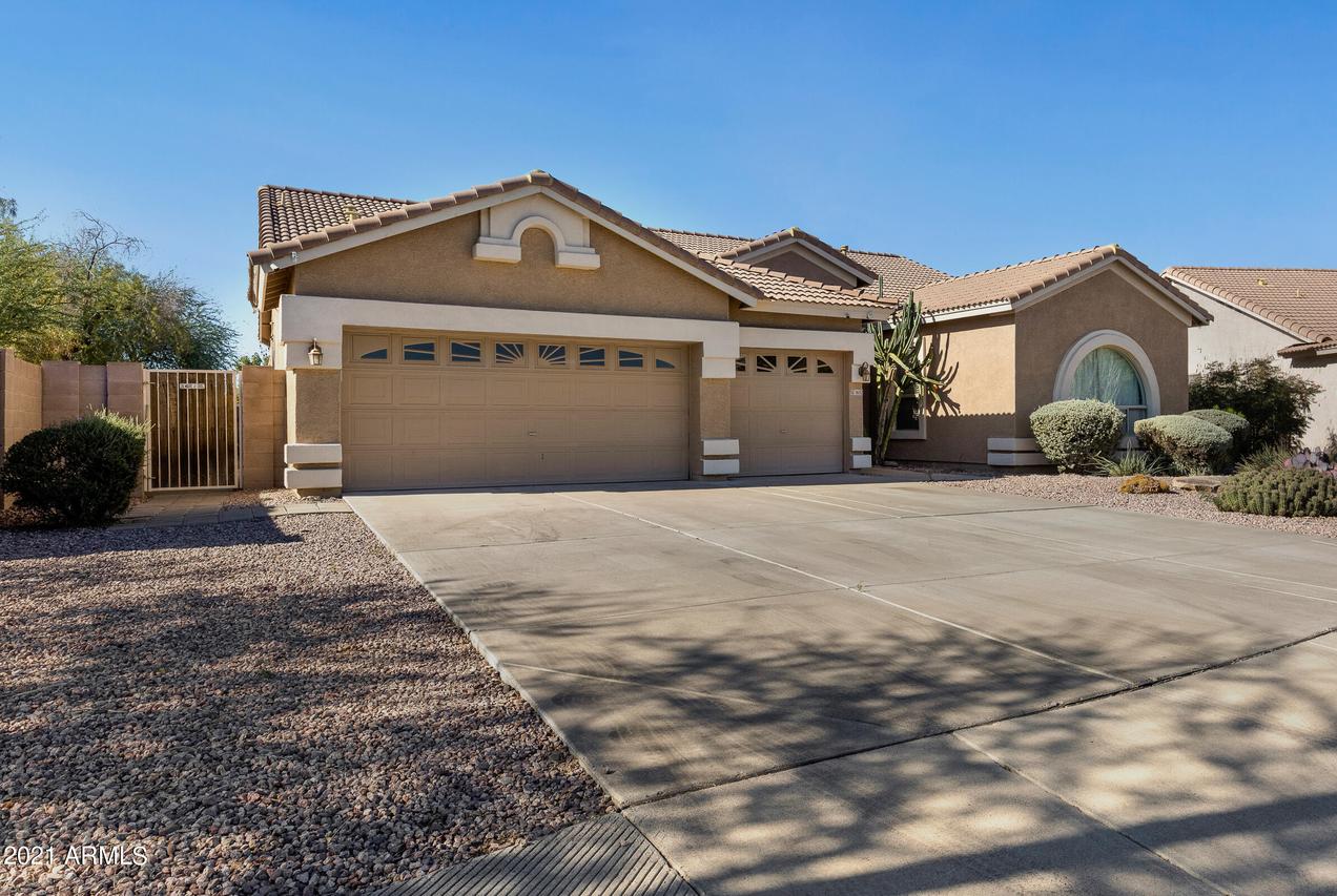 1652 S Creston, Mesa, AZ 85204