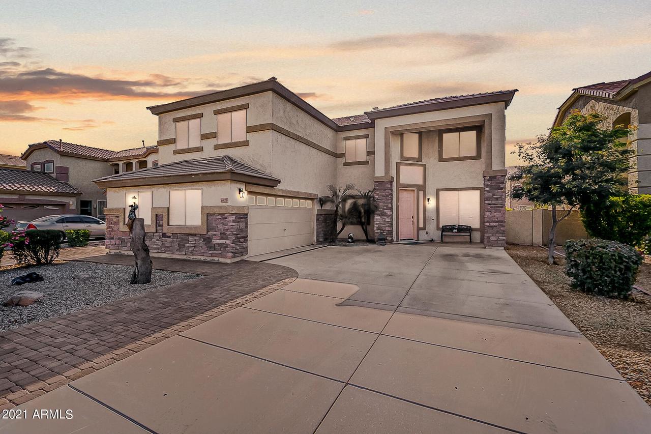 6827 W Pleasant Ln., Laveen, AZ 85339