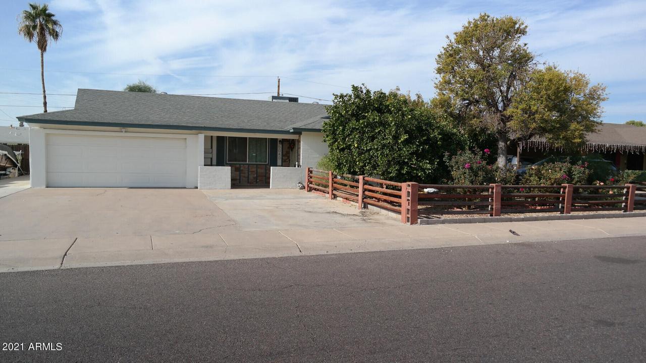 5040 N 39th Ave., Phoenix, AZ 85019