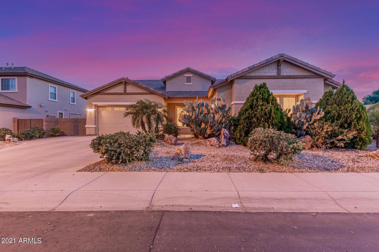 1641 E Yellowstone Pl., Chandler, AZ 85249