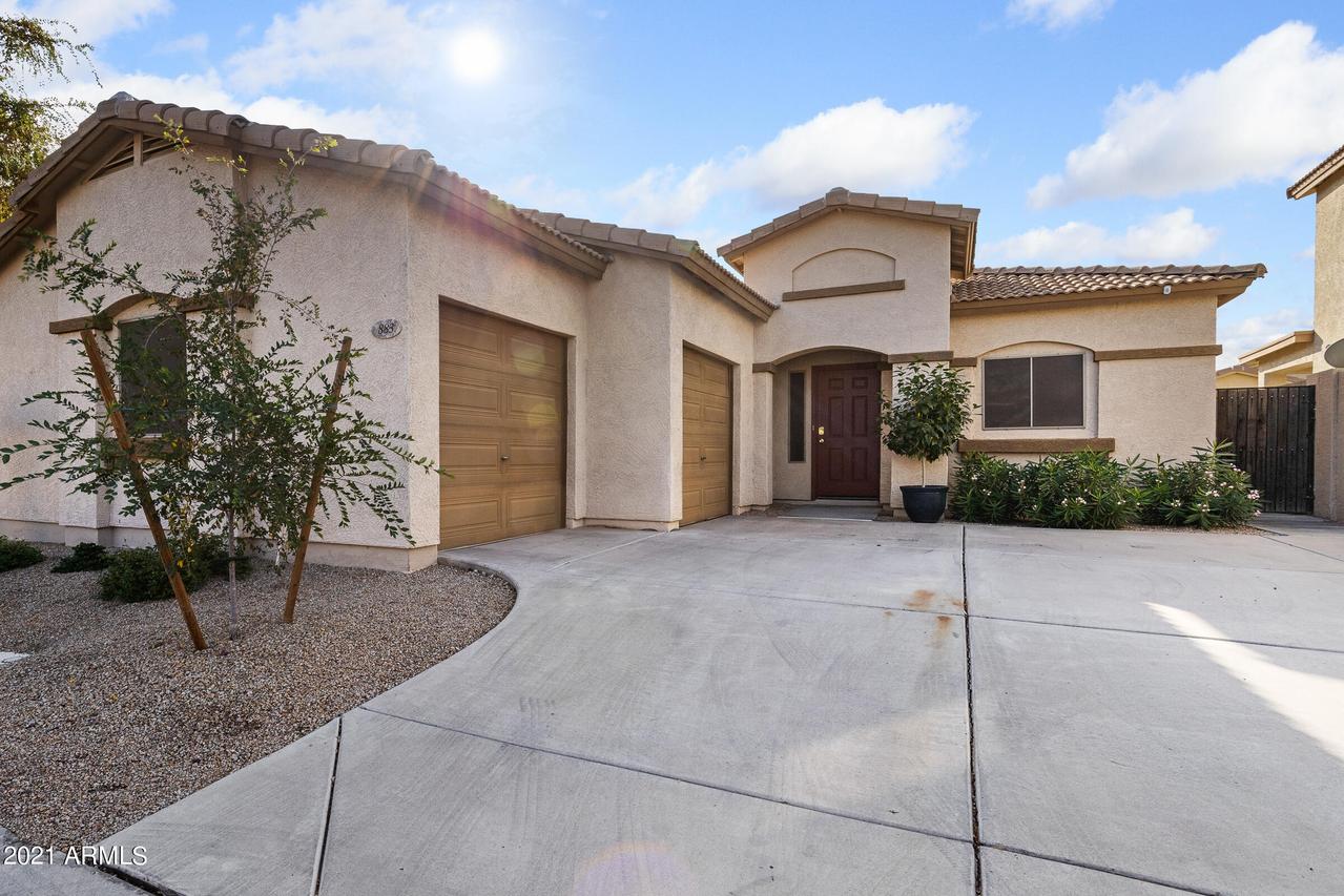 883 E Savannah Dr., Chandler, AZ 85225