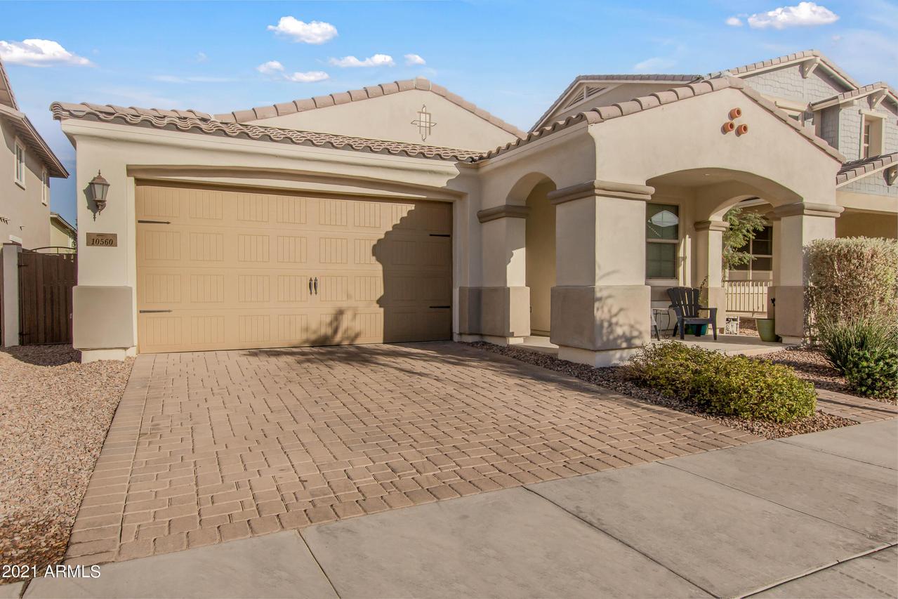 10560 E Durant Dr., Mesa, AZ 85212