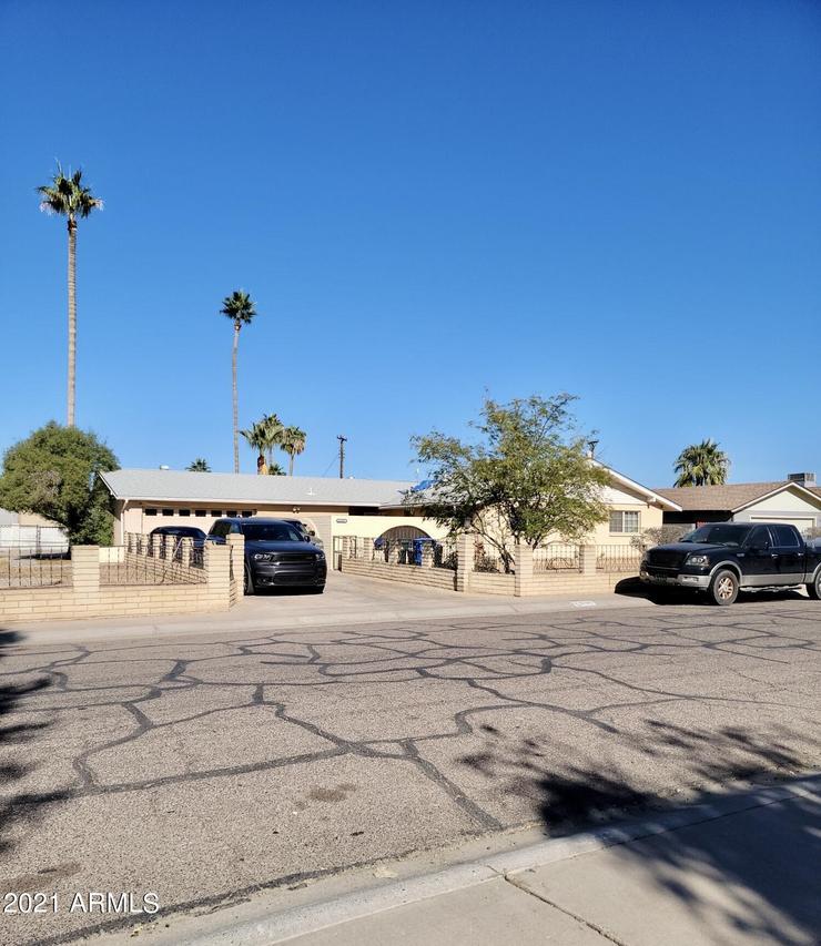 6124 W Indianola Ave., Phoenix, AZ 85033