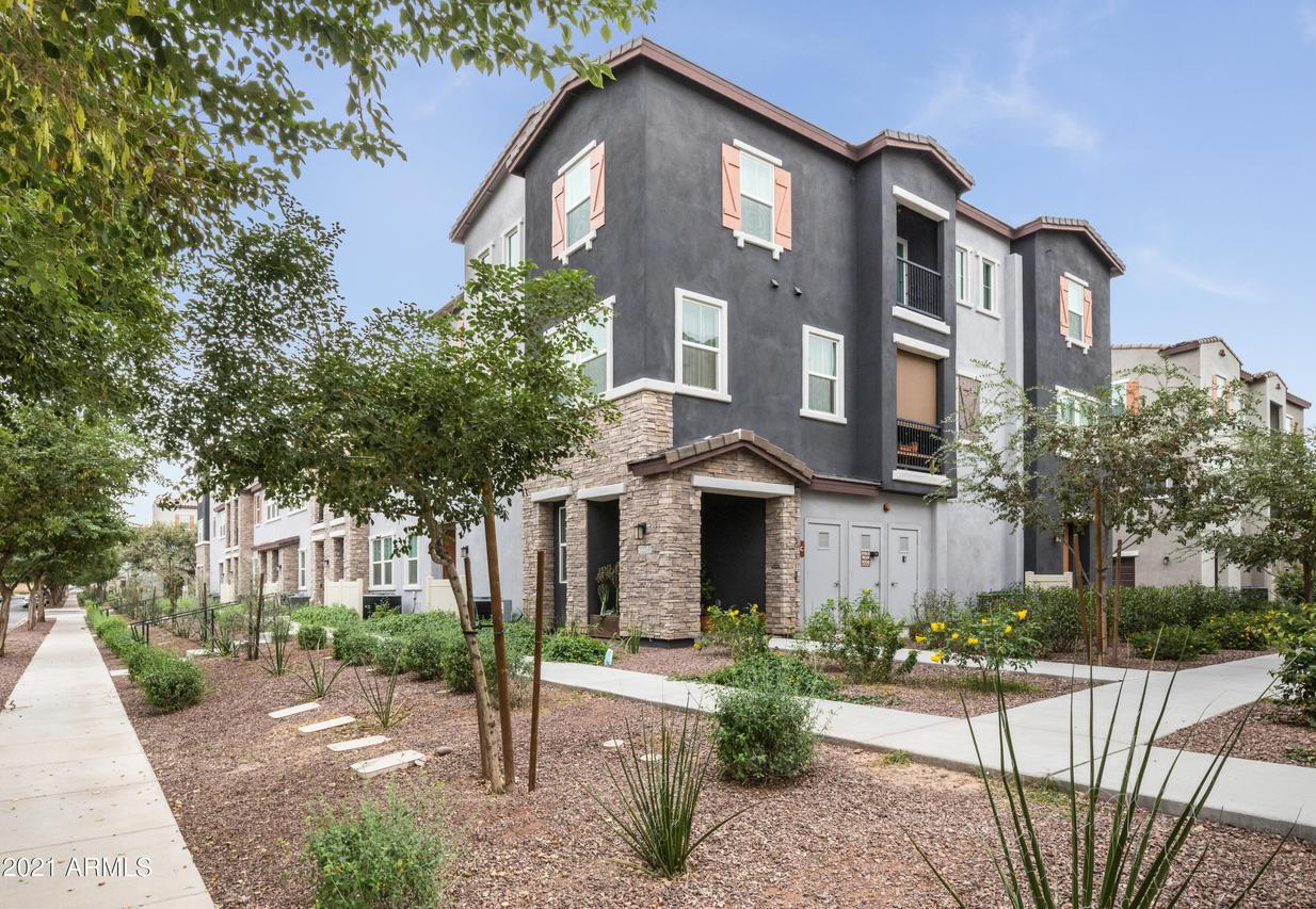 2254 E Hidalgo Ave., Phoenix, AZ 85040