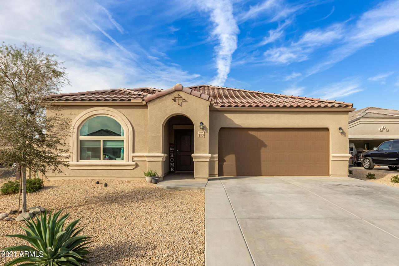 16742 N Luna Dr., Maricopa, AZ 85138