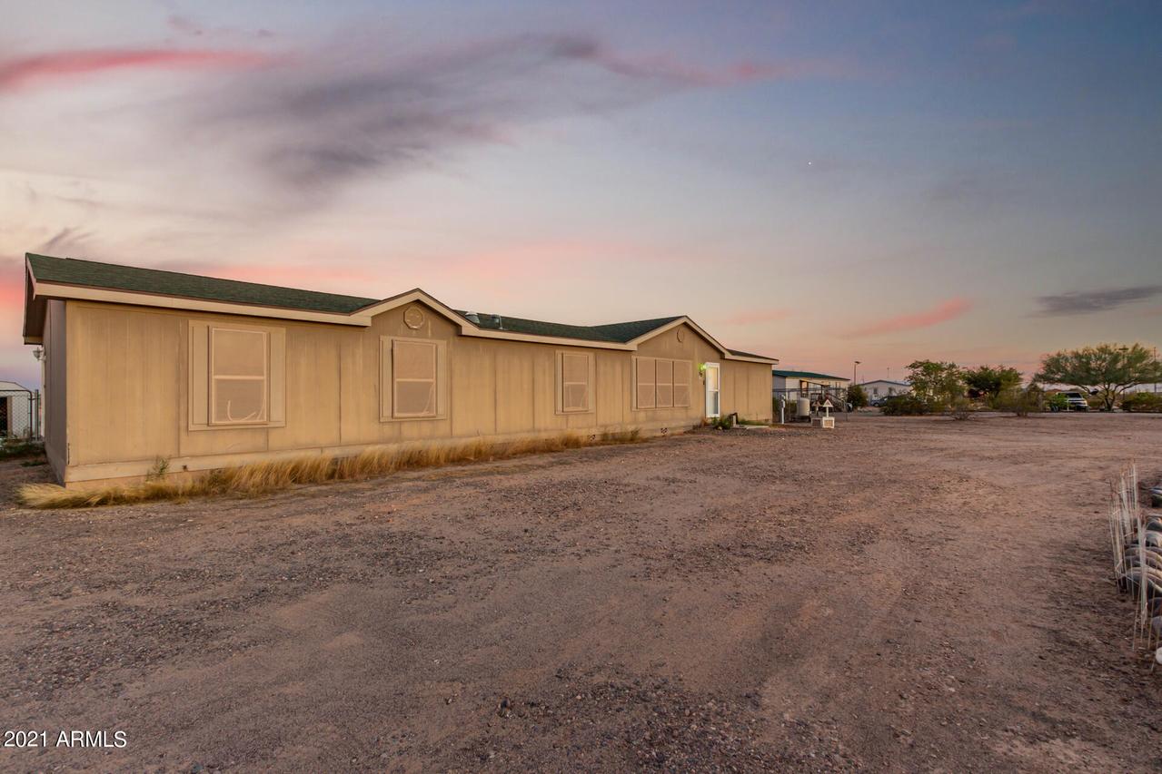 129 N 377th Ave., Tonopah, AZ 85354
