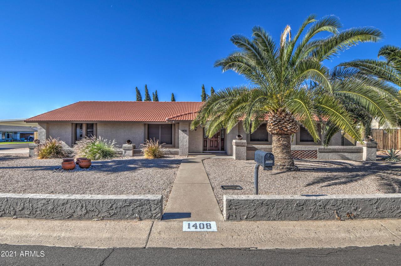 1408 N 62nd Pl., Mesa, AZ 85205