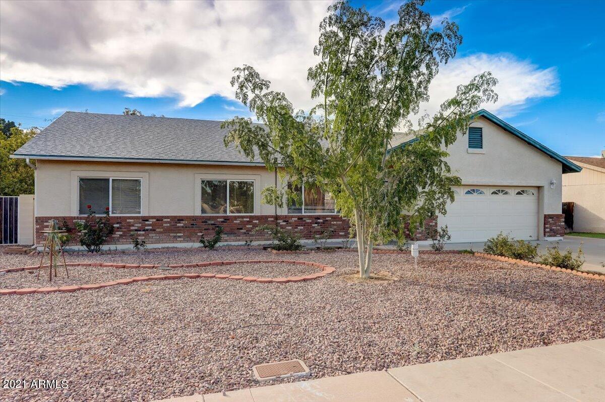 2119 E Des Moines St., Mesa, AZ 85213