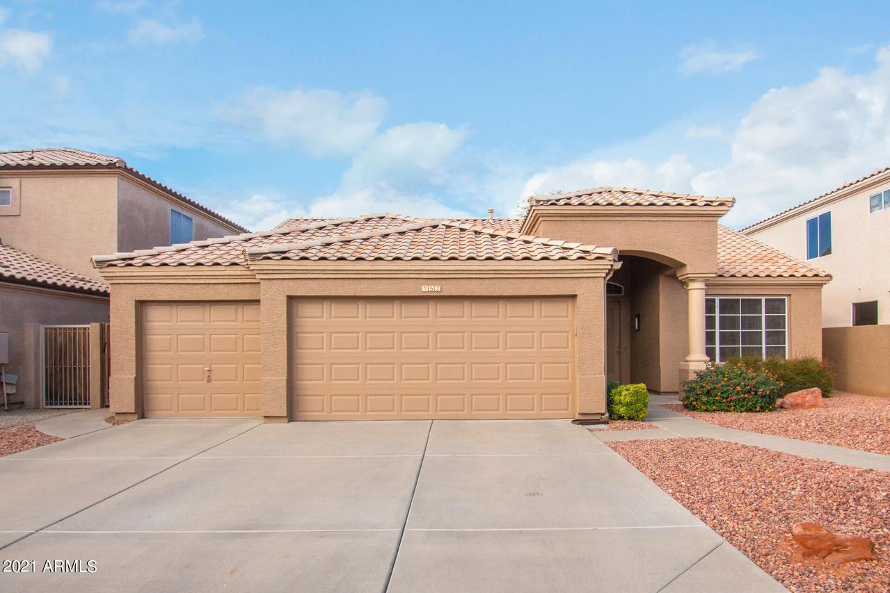 952 N Brandon Dr., Chandler, AZ 85226