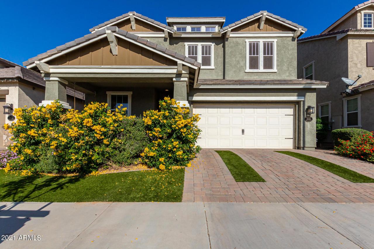 10036 E Naranja Ave., Mesa, AZ 85209