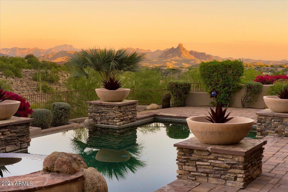 11981 N Sunset Vista Dr., Fountain Hills, AZ 85268