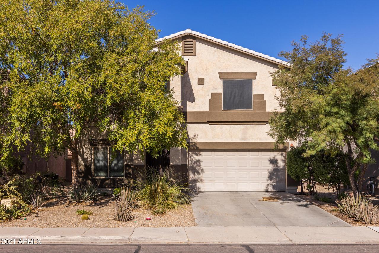 1130 E Desert Springs Way, San Tan Valley, AZ 85143