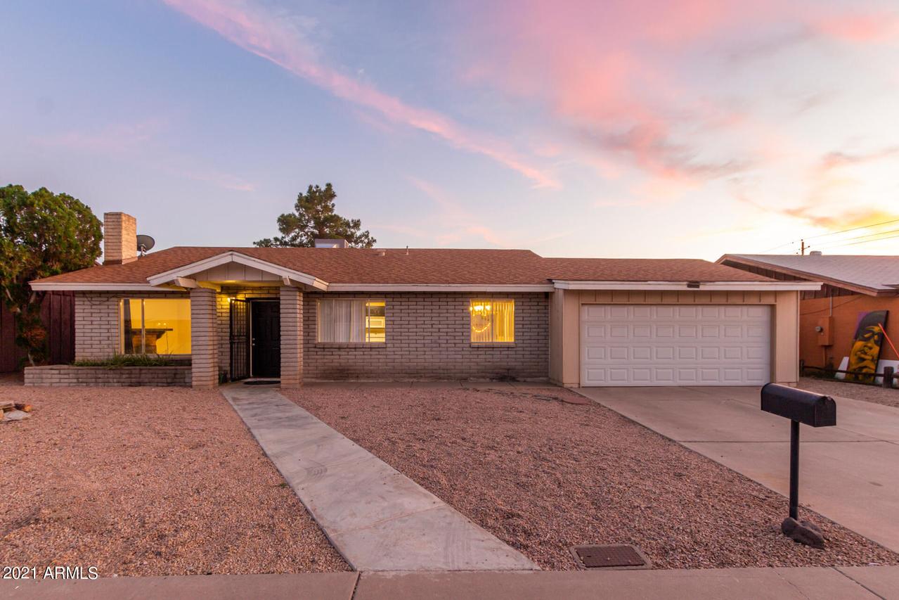 3037 W Villa Rita Dr., Phoenix, AZ 85053