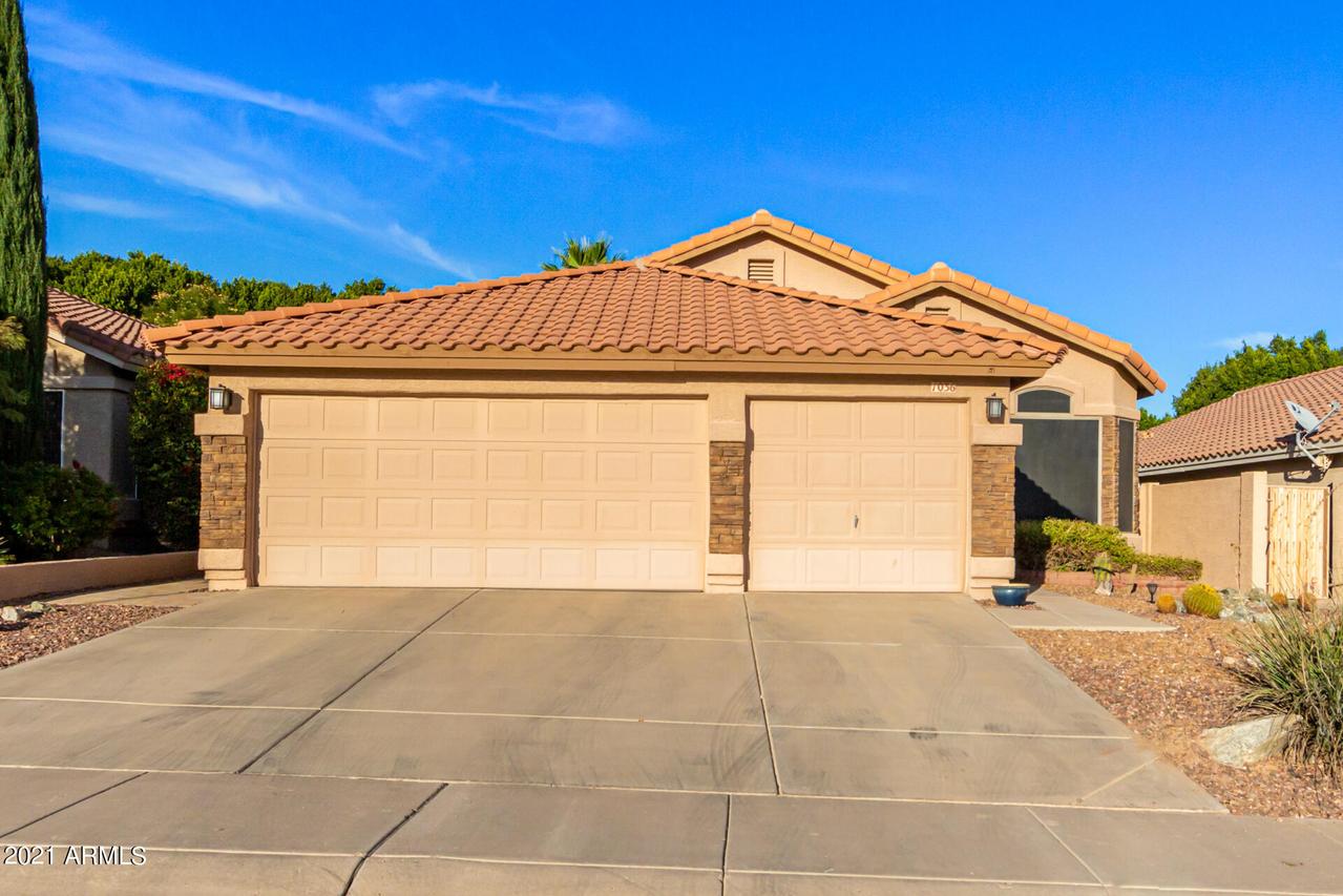 1036 E Amberwood Dr., Phoenix, AZ 85048