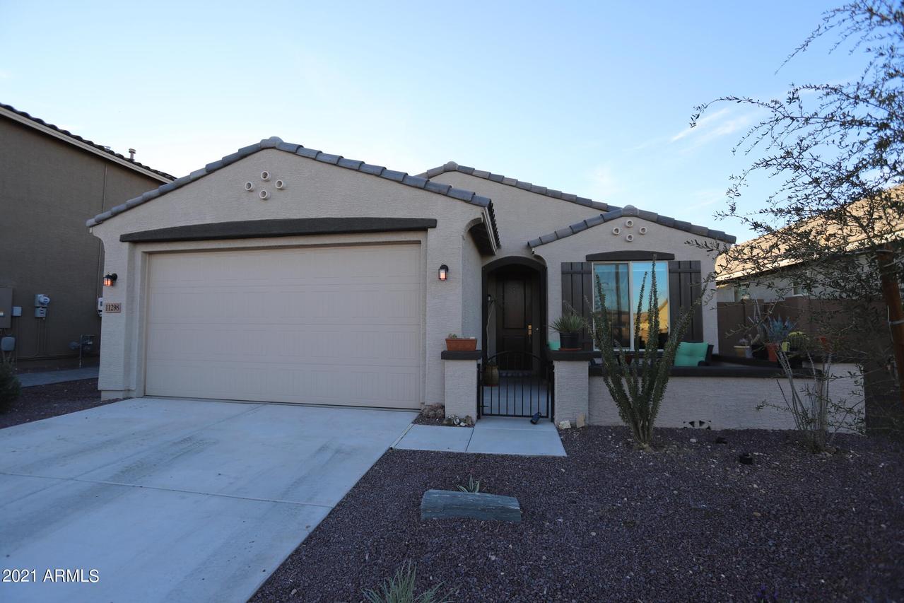 11298 N 186th Ln., Surprise, AZ 85388