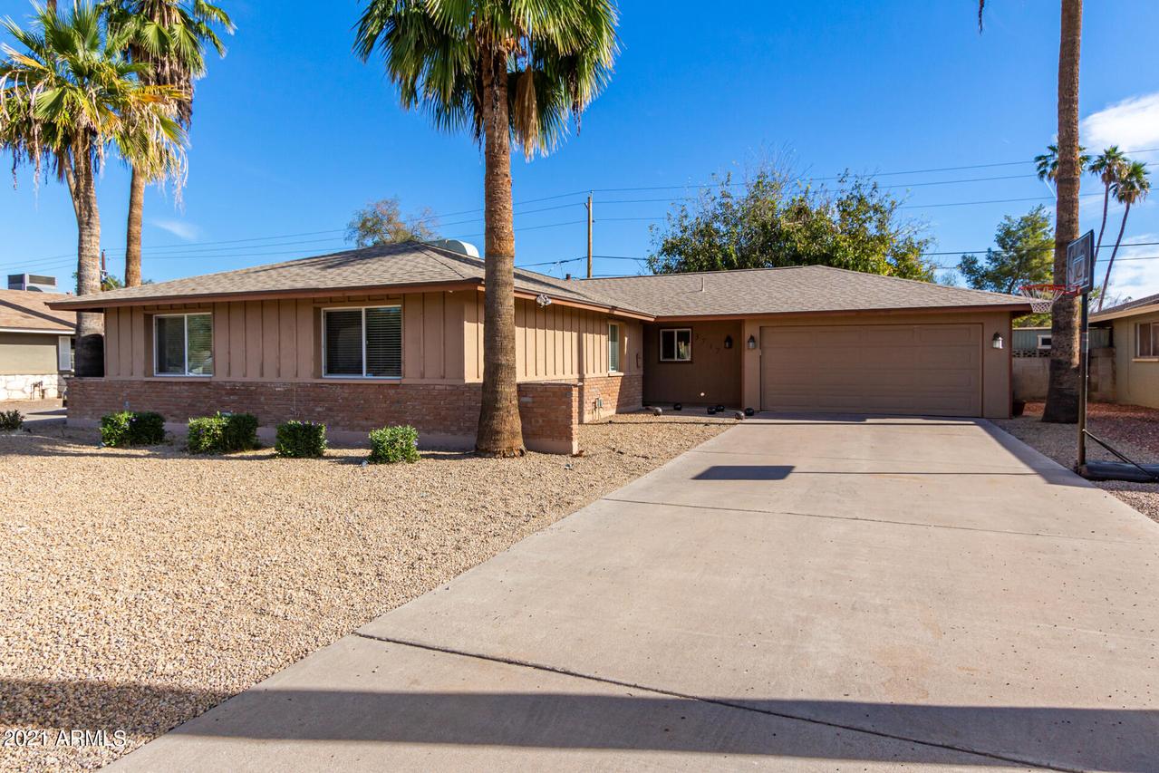 3717 S Kenneth Pl., Tempe, AZ 85282