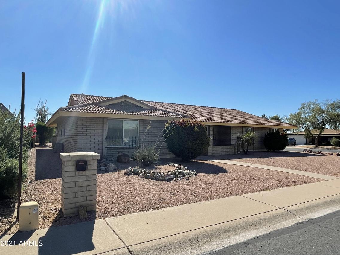 6207 E Ellis St., Mesa, AZ 85205