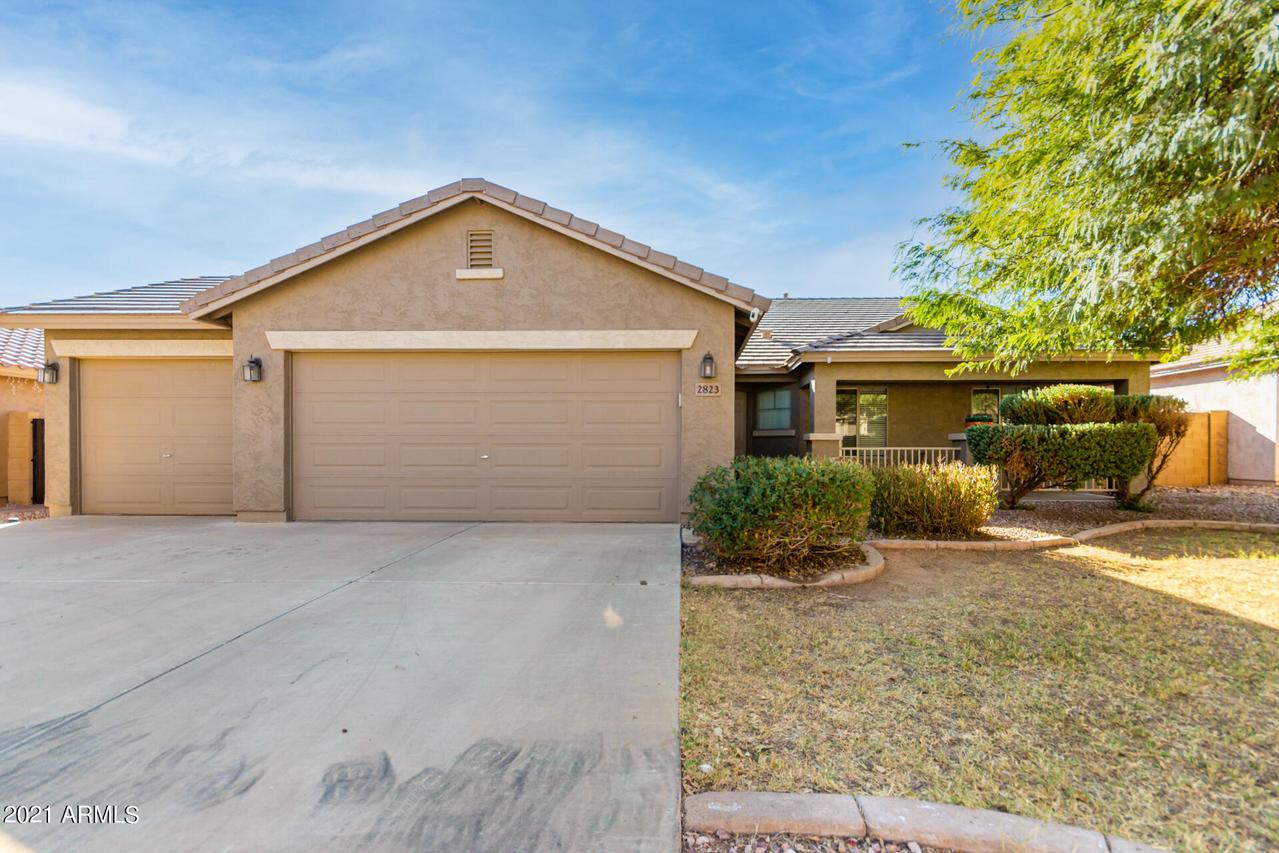 2823 W Goldmine Mountain Dr., Queen Creek, AZ 85144