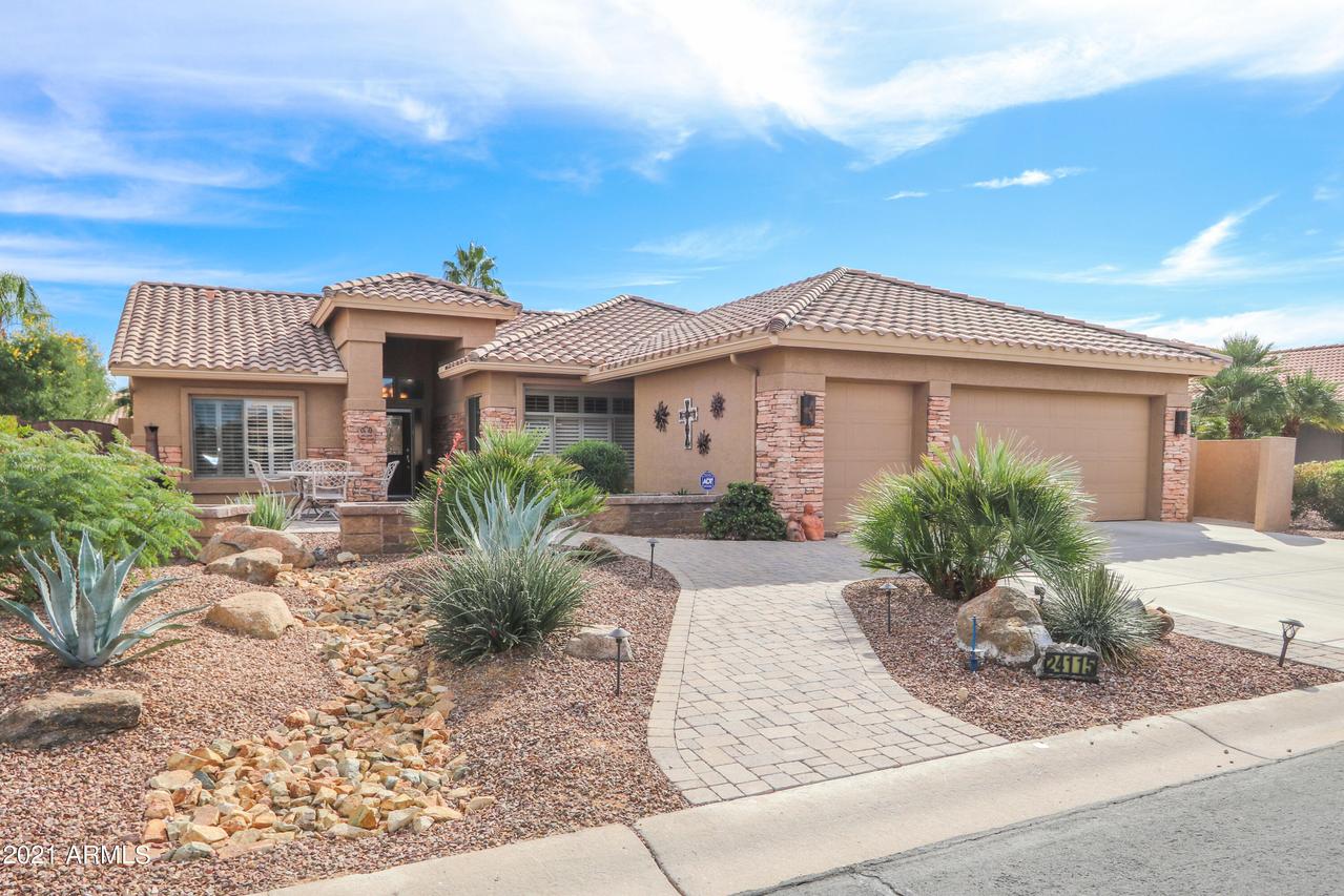 24115 S Lakeway Cir., Sun Lakes, AZ 85248