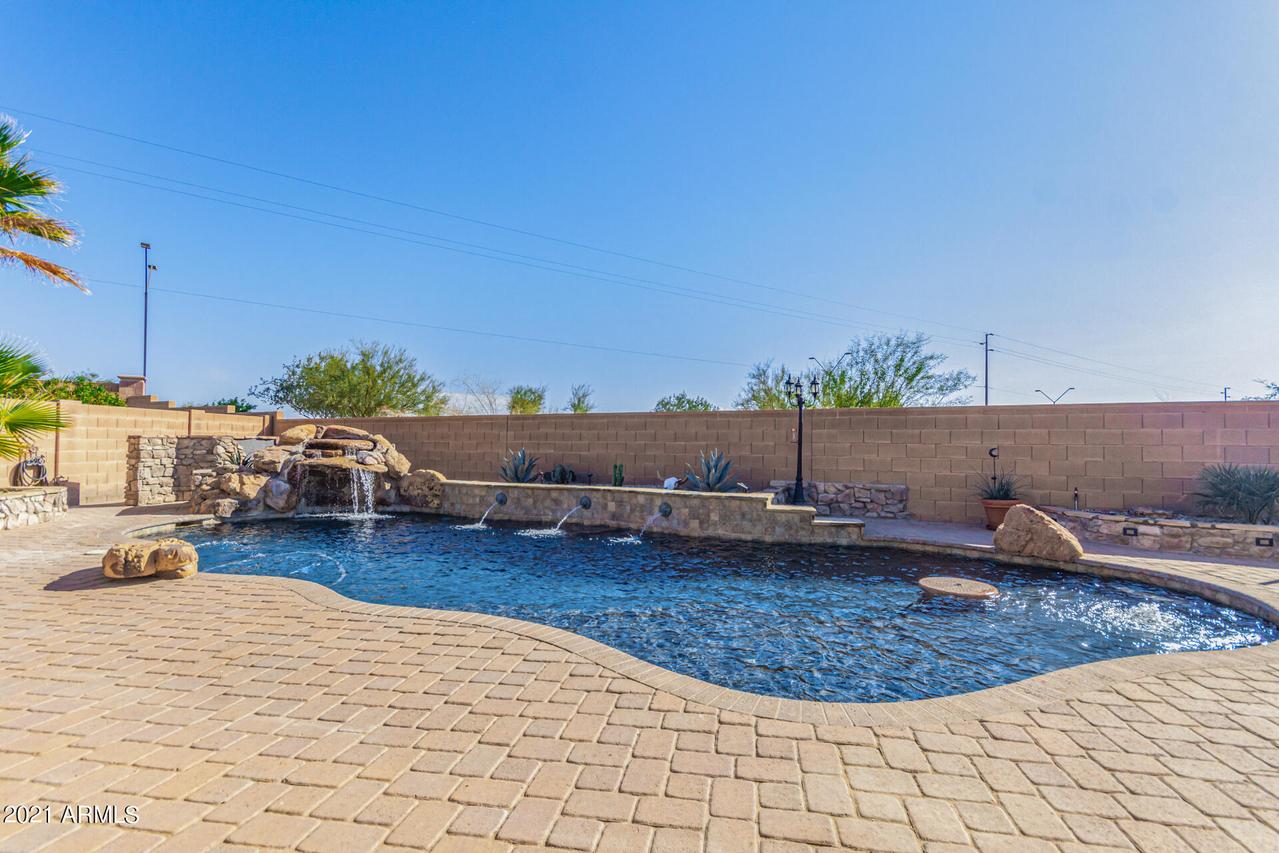 29929 W Avalon Dr., Buckeye, AZ 85396