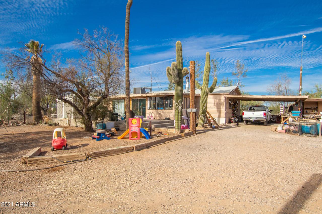 5519 N 411th Ave., Tonopah, AZ 85354