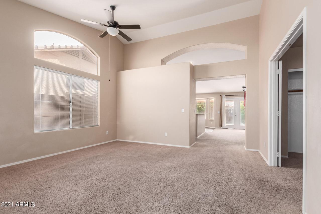 8547 W Willow Ave., Peoria, AZ 85381