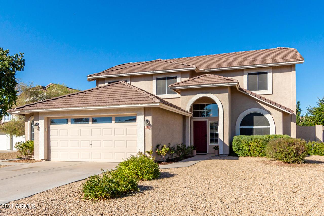 6022 E Selkirk Cir., Mesa, AZ 85215