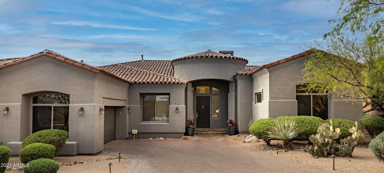 9290 E Thompson Peak Pkwy. #220, Scottsdale, AZ 85255