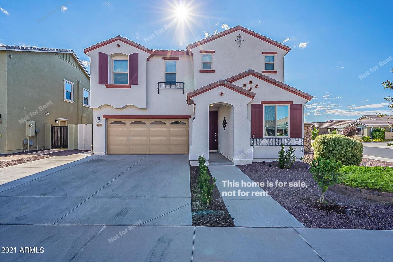 3201 E Regina St., Mesa, AZ 85213