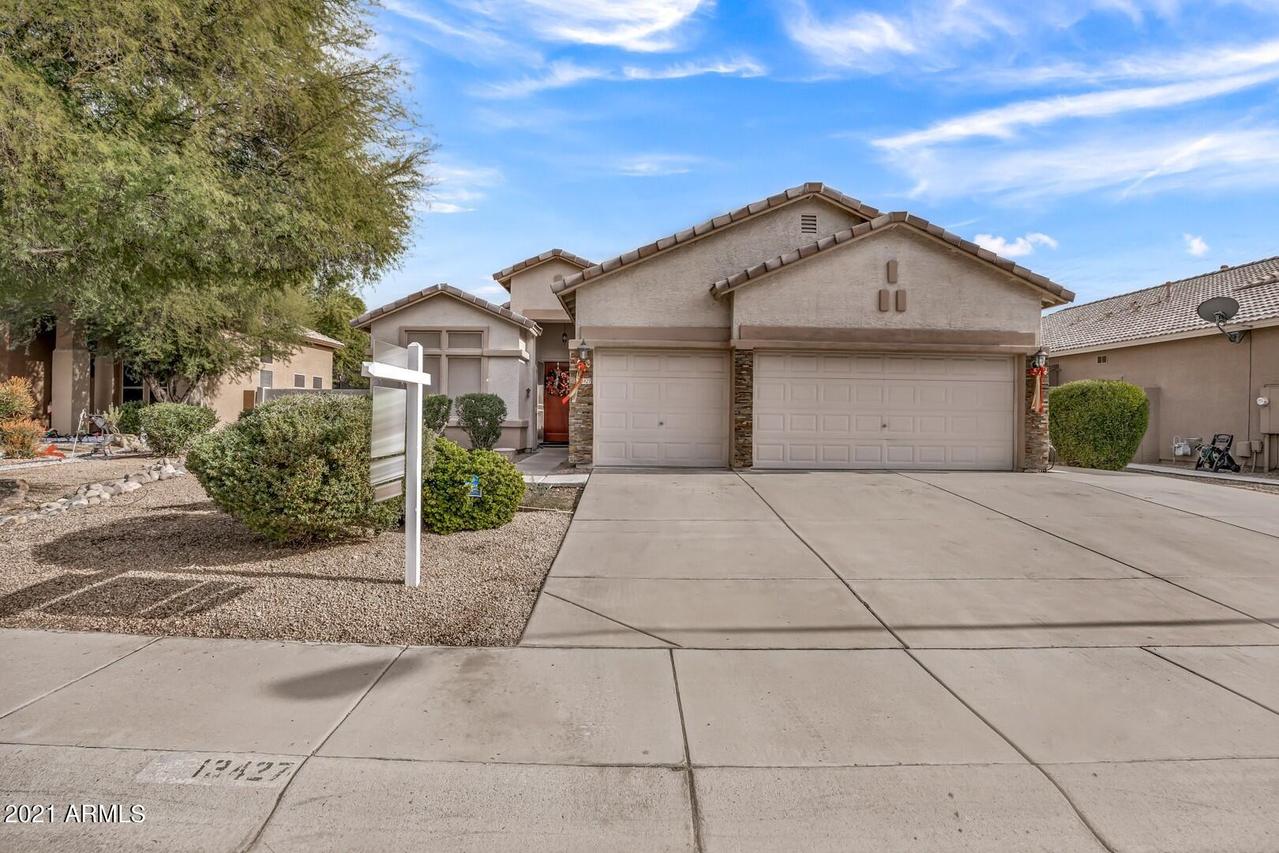 13427 N 75th Dr., Peoria, AZ 85381