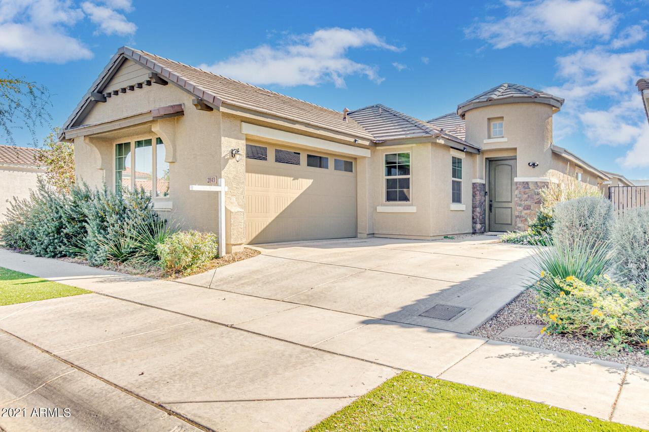 2843 E Sunland Ave., Phoenix, AZ 85040
