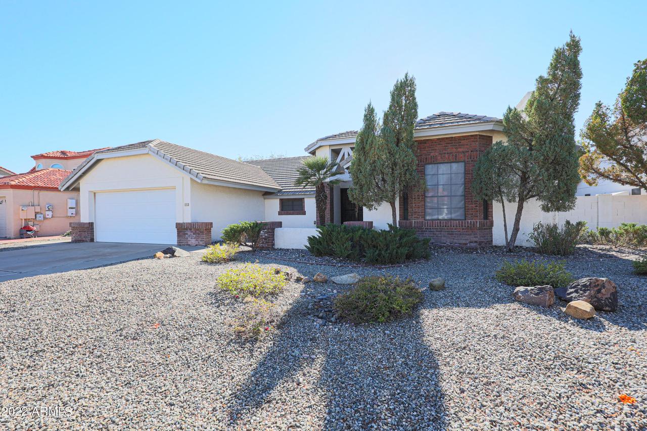 6721 W Topeka Dr., Glendale, AZ 85308