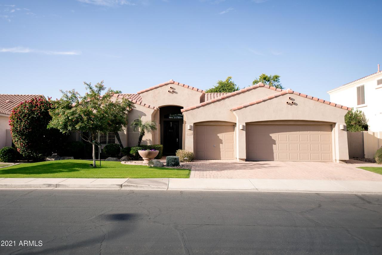 4400 S Oleander Dr., Chandler, AZ 85248