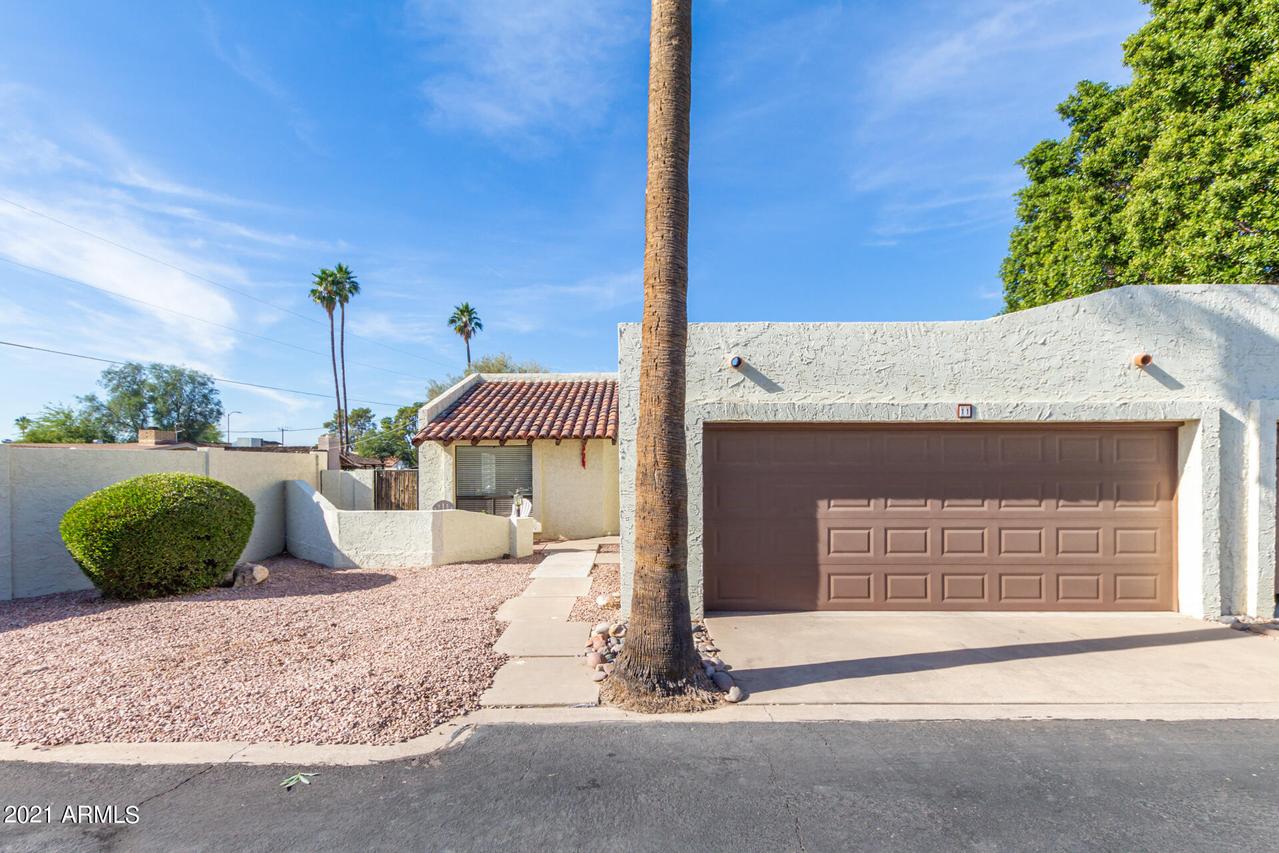 1301 W Rio Salado Pkwy. #11, Mesa, AZ 85201