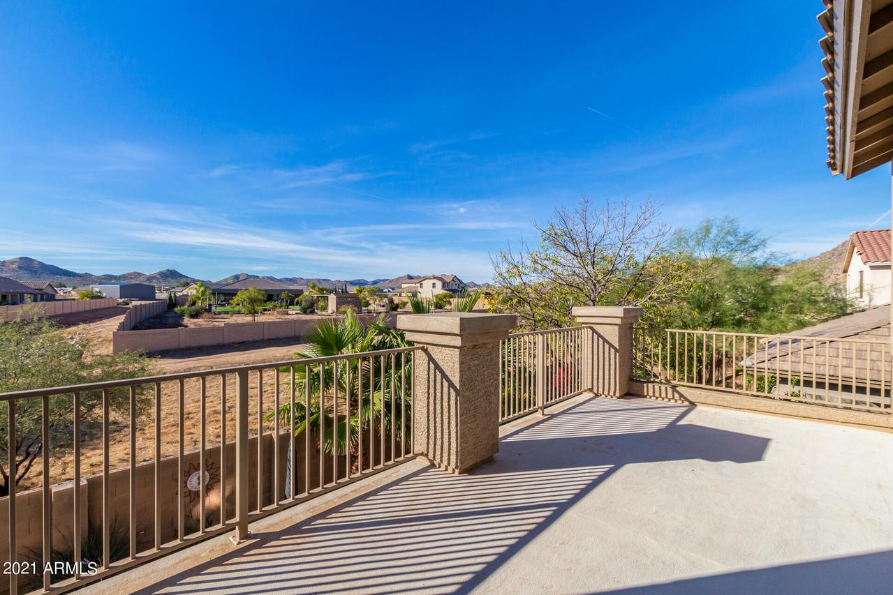 3271 W Goldmine Mtn Cove, Queen Creek, AZ 85144