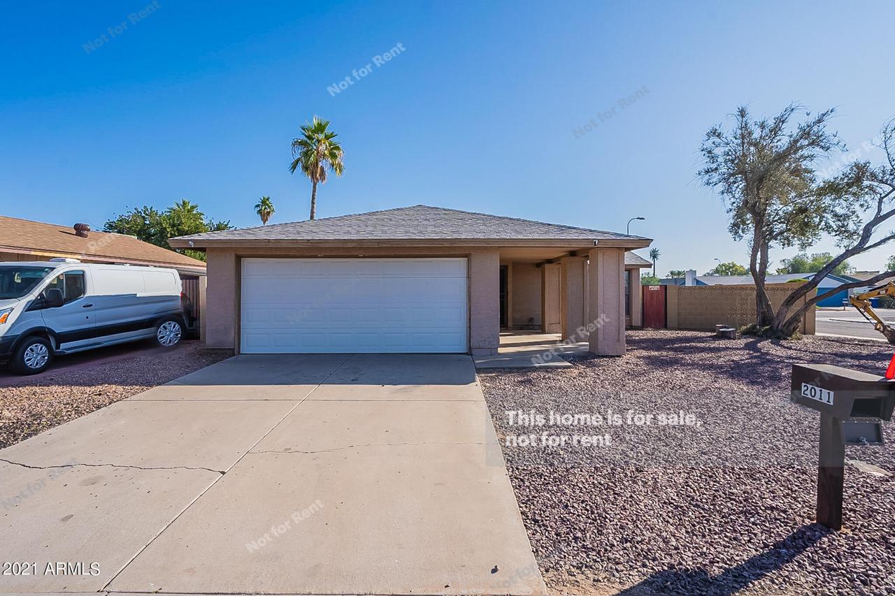 2011 N Verano Way, Chandler, AZ 85224