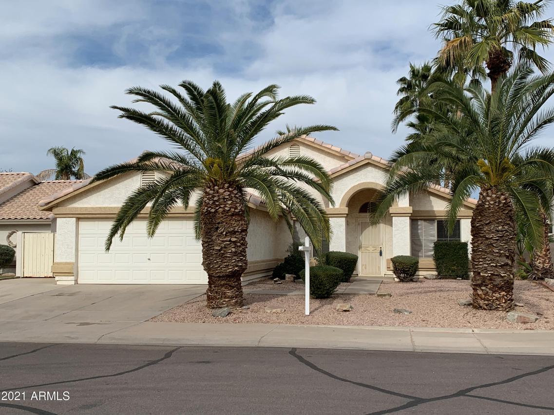 1450 W Canary Way, Chandler, AZ 85286