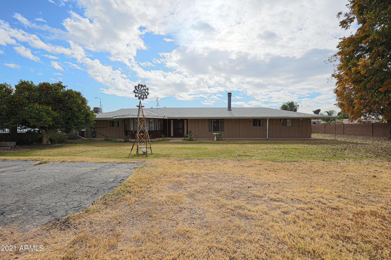 8540 N 57th Ave., Glendale, AZ 85302