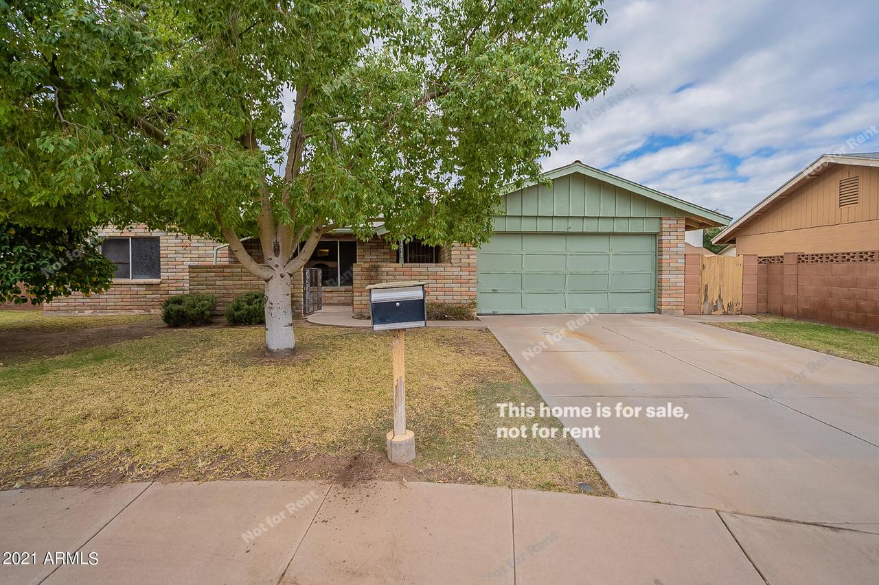 1318 S Shafer Dr., Tempe, AZ 85281