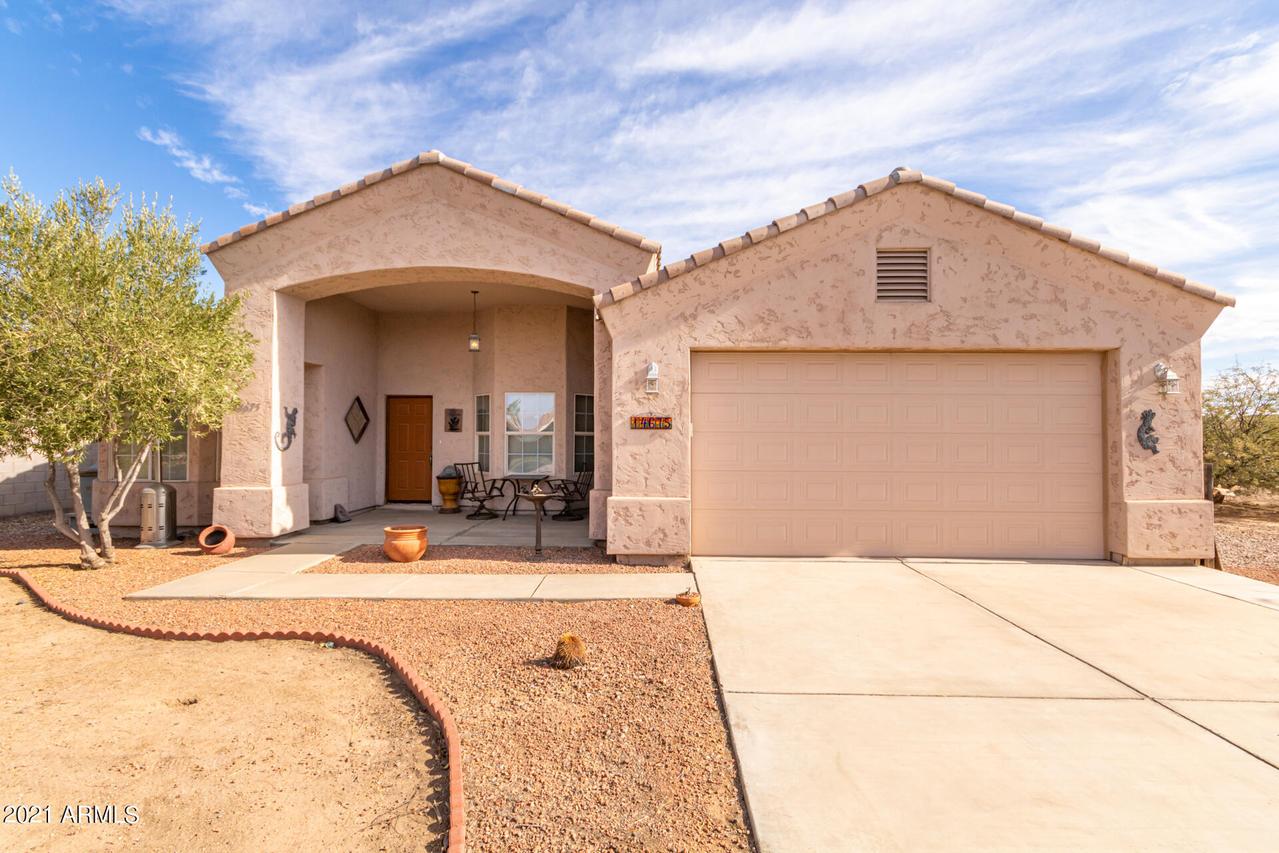 14675 S Rory Calhoun Dr., Arizona City, AZ 85223
