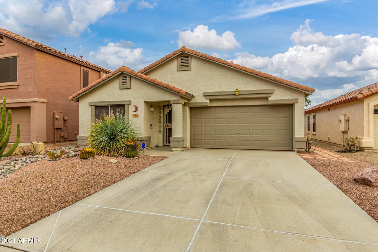 29279 N Rosewood Dr., San Tan Valley, AZ 85143