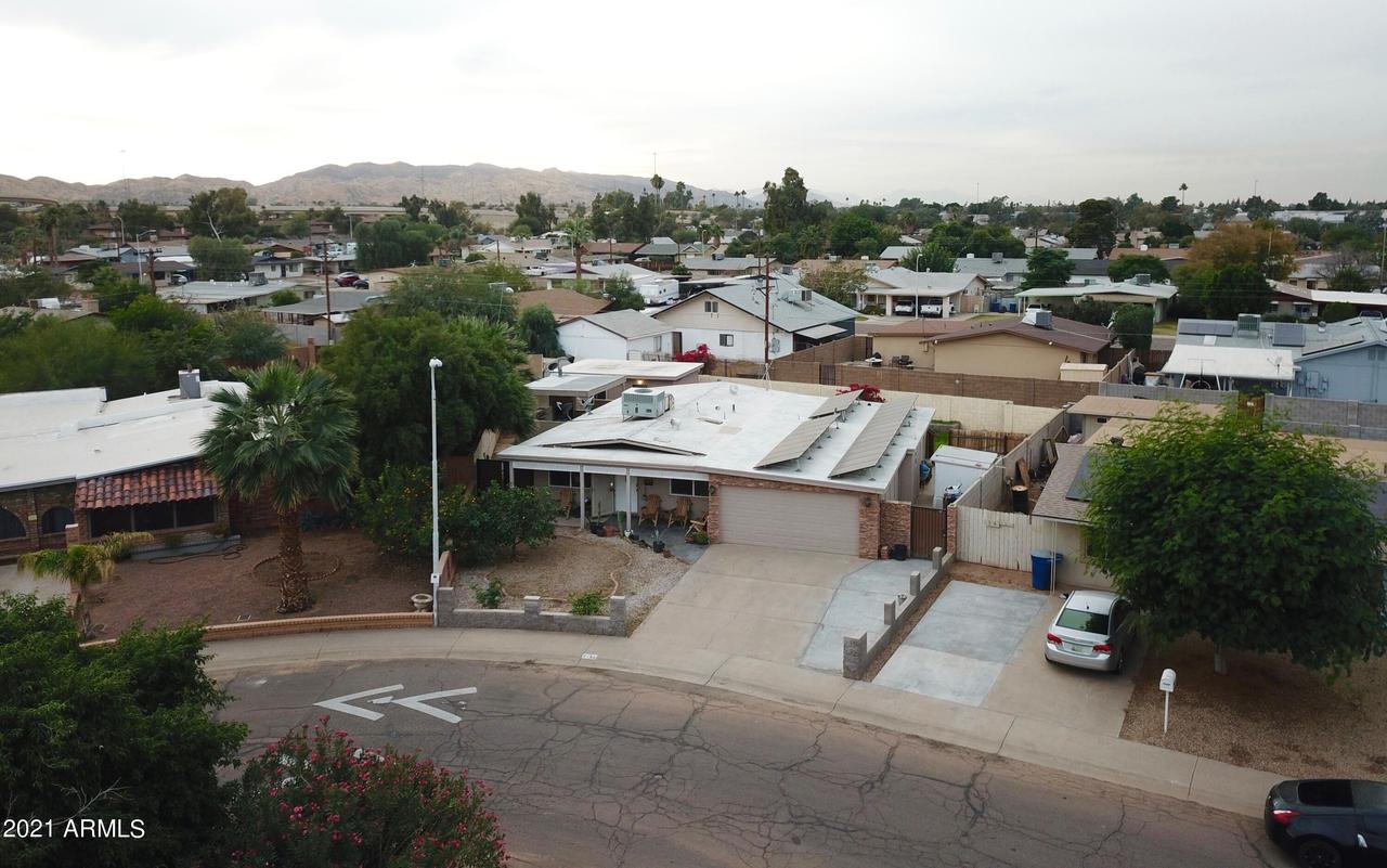 3034 S Albert Ave., Tempe, AZ 85282