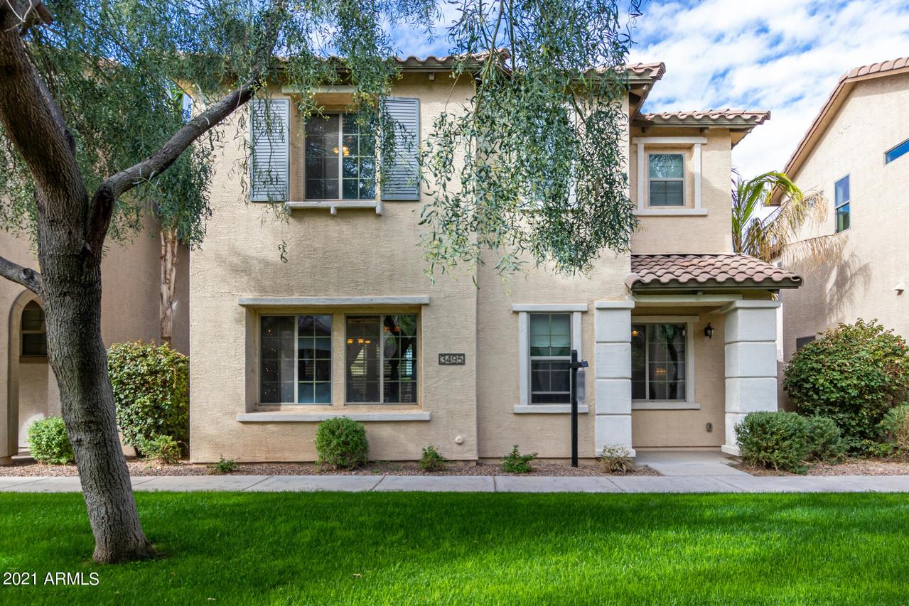 3495 S Falcon Dr., Gilbert, AZ 85297