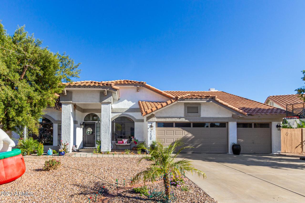 1125 S Paradise Dr., Gilbert, AZ 85233