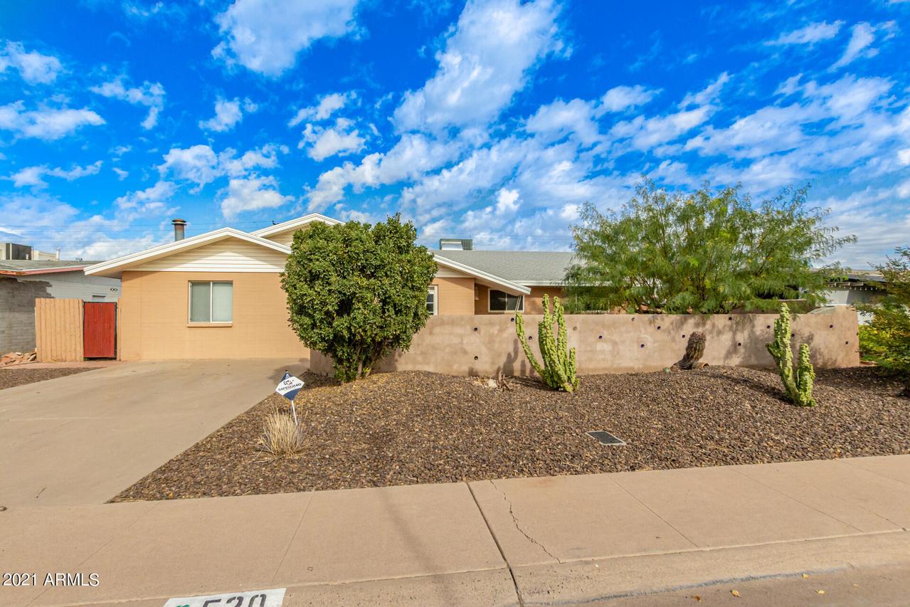 520 E Manhatton Dr., Tempe, AZ 85282